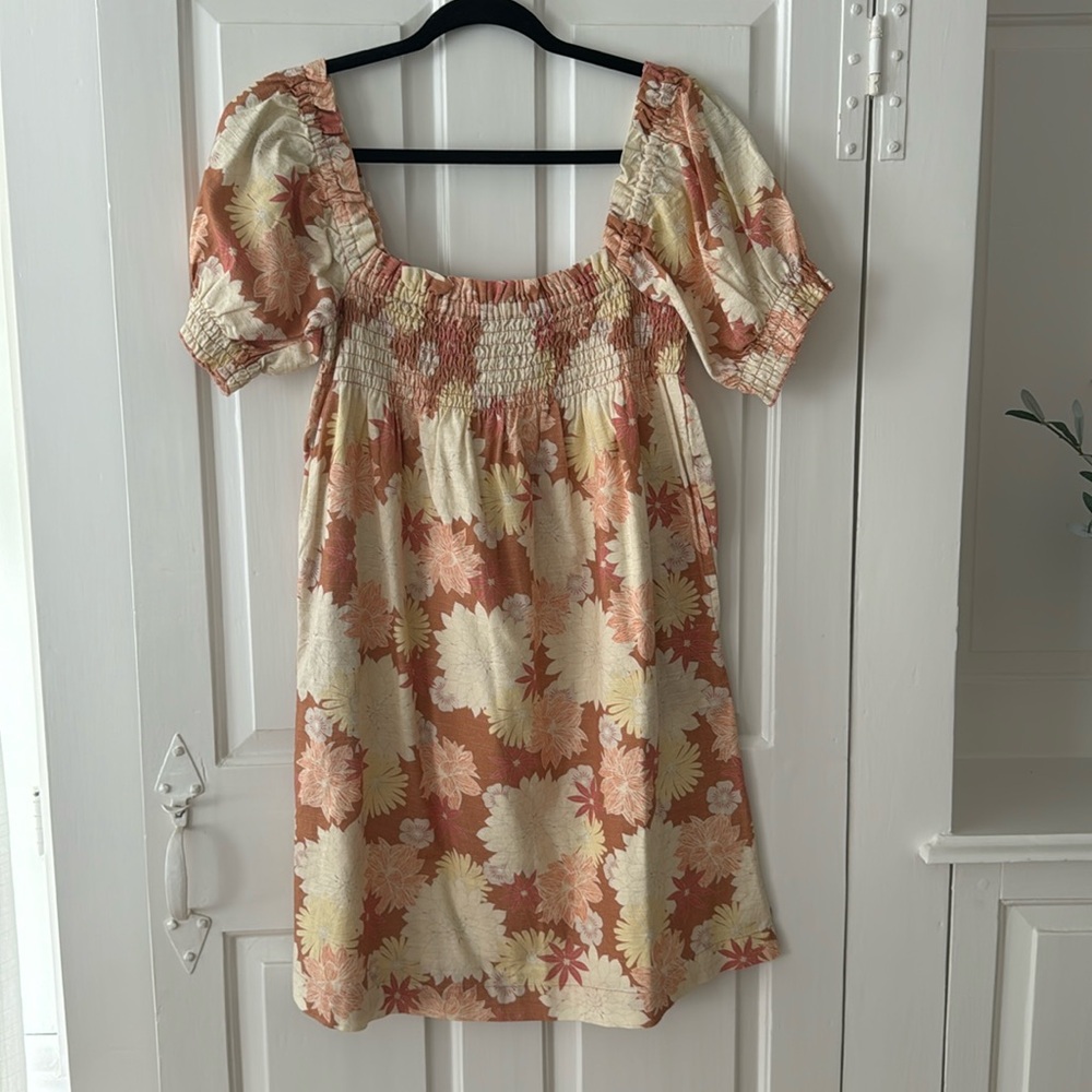 Faherty Ramona Dress in Warm Jiraco Island, Size S